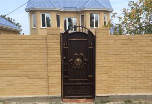 Арт. ПКЛ- 29 Ворота «Античные Лев»